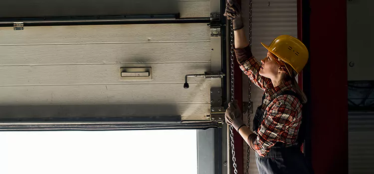 Addressing Common Garage Door Stoppage Issues in Tacoma, WA